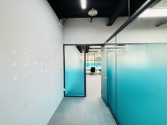 落地窗135平！文创园里的工业风合院 - 缩略图 5