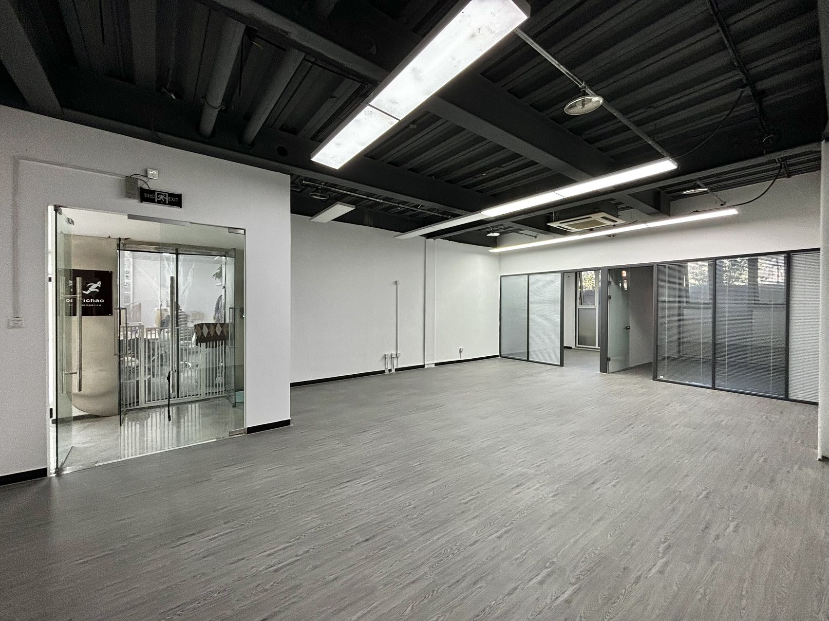 菁英梦谷文创园116平近地铁便利