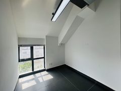 地铁站旁创意办公空间 - 缩略图 7