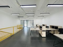 地铁站旁创意办公空间 - 缩略图 9