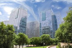 真房｜远洋光华国际 |438平｜这格局够不够用？ - 缩略图 1