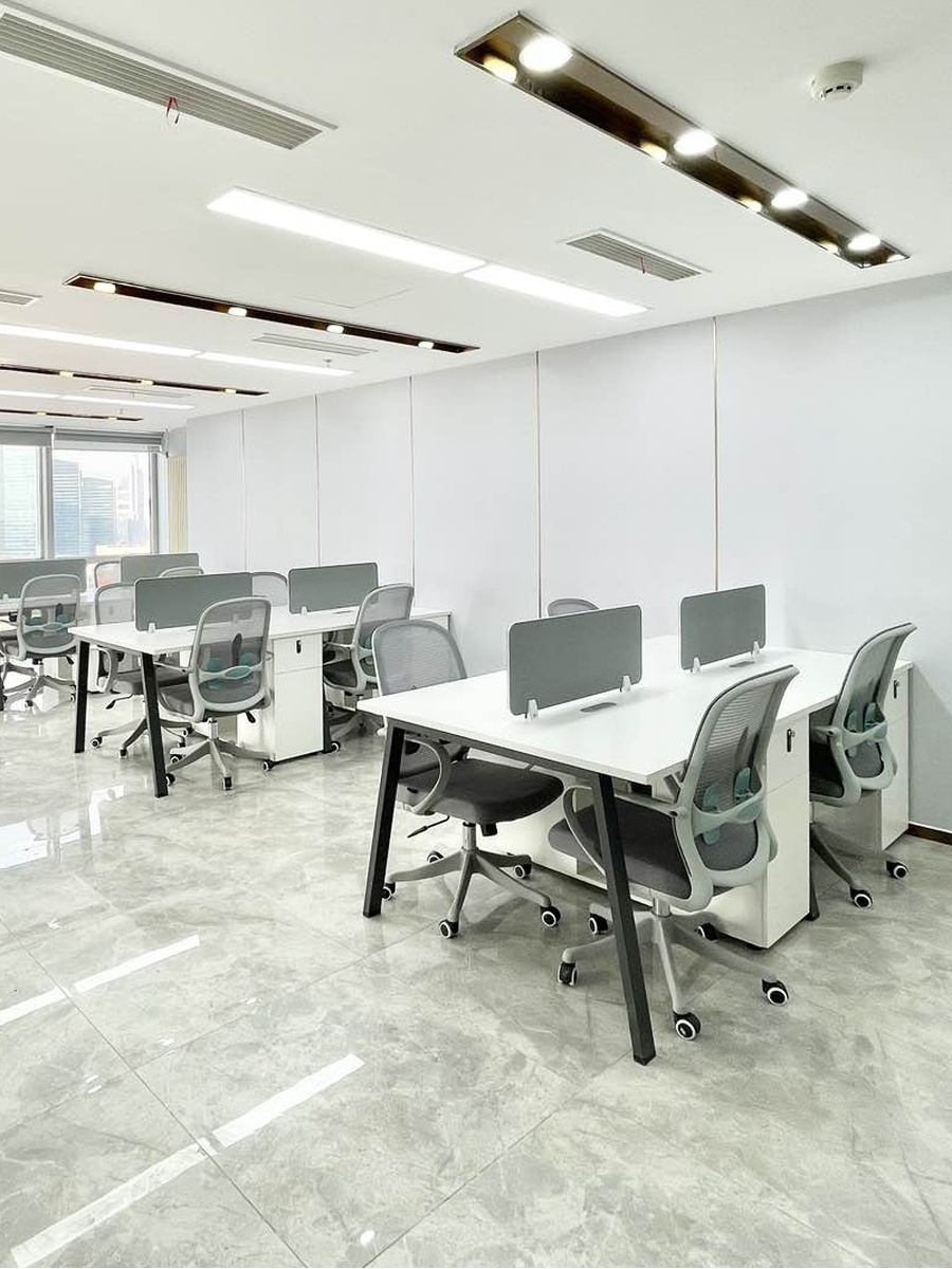 推荐远洋国际210平东南向全新装修