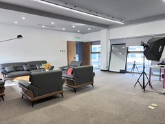 高碑店现房871平影视遗留装修东南北采光 - 缩略图 12