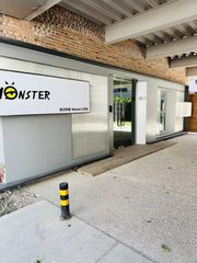 东五环文创园342平 工业风工位 - 缩略图 8