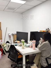 高碑店现房 171平 双地铁 3隔断18工位 - 缩略图 15