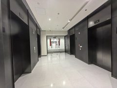 龙湖蓝海引擎 975㎡整层定制办公 - 缩略图 8