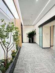 龙湖蓝海引擎613平精装4轨环绕 - 缩略图 1