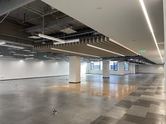 龙湖产业园独栋办公 20米门头显气派 - 缩略图 1