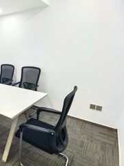 通用国际中心246平 精装带家具 - 缩略图 15