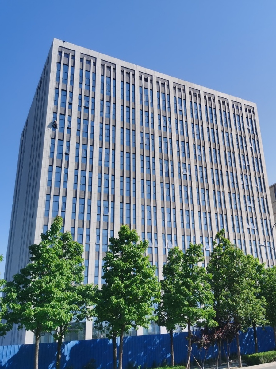 亦庄路南厂房楼 | 2200㎡ | 摩天工厂