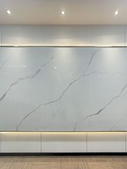 金澳国际A座2817工位出租 - 缩略图 3