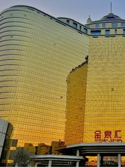 亚奥商圈地铁口，租金低至奶茶价 - 缩略图 1