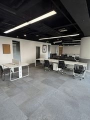 金辉大厦办公室实景图 4