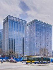 真房｜金融街长安中心｜1000平｜绿色双认证 - 缩略图 1