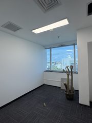 500㎡精装办公，价格可谈，交通便利 - 缩略图 11