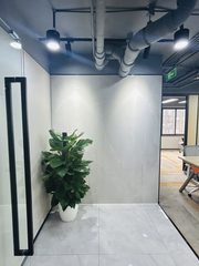 真房｜长远天地大厦 | 2012B | 2隔断9工位 | 西向精装 - 缩略图 1