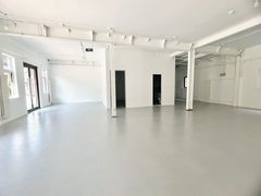 管庄双桥230平独立门头 独层影棚遗留装修 - 缩略图 4