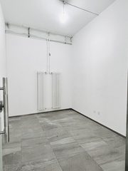 管庄双桥230平独立门头 独层影棚遗留装修 - 缩略图 5