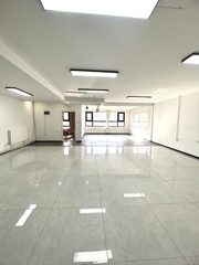 长隆文创园172平南向办公空间 - 缩略图 10