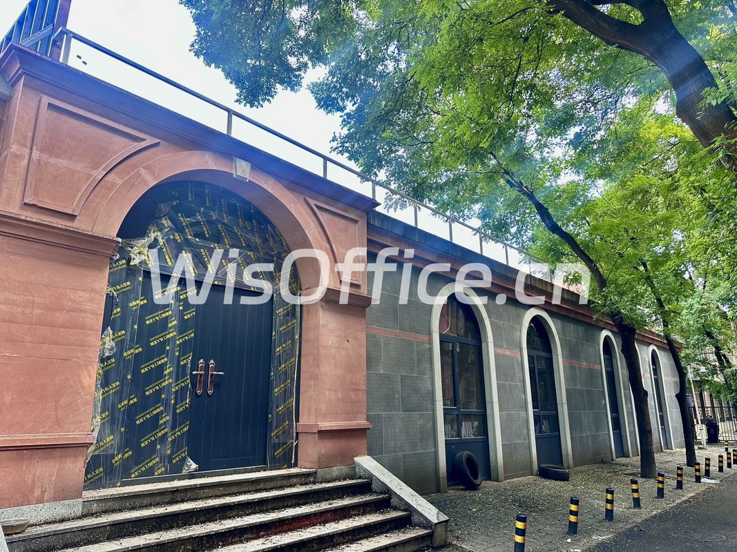 阜成门精装独栋