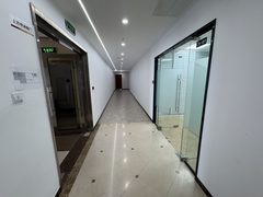 亦庄地铁口，我找到了420平光之办公室 - 缩略图 18