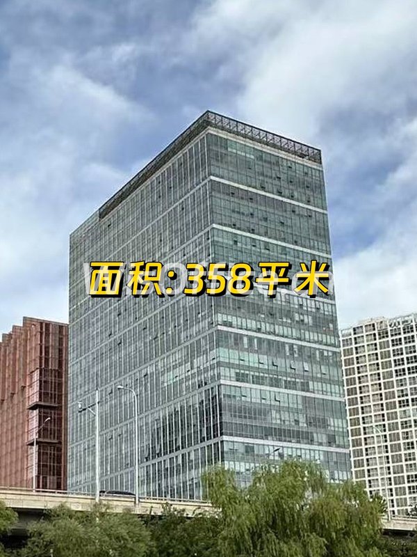 CBD现房358平双地铁带全套家具 - 首图