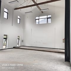 双桥文创园，161平带后院 - 缩略图 2