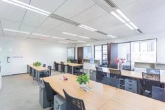 东三环地标，见证金融变迁传奇 - 缩略图 3