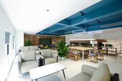 康定街150米地铁口，办公新宠🚇 - 缩略图 6