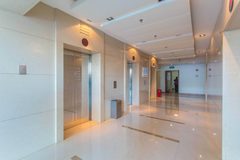 富尔大厦278平精装修正对电梯 - 缩略图 14