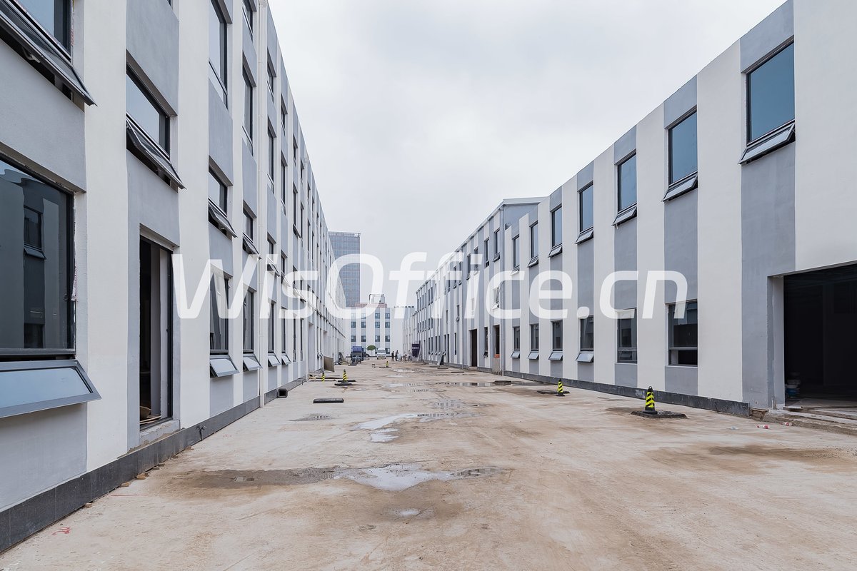 新管庄科技园450平南北向近地铁 - 首图