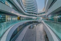 银河SOHO | 291平米 | 现代办公空间？ - 缩略图 13