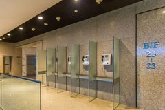 南银大厦341平遗留装修8隔断 - 缩略图 18