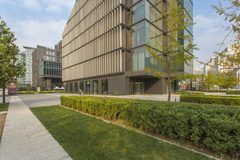 办公室采光绝了，我好喜欢 - 缩略图 27