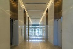 东四环现房1400平 星巴克711配套 - 缩略图 2