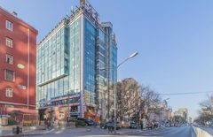 中关村惊现！绿玻璃幕墙藏了座风水宝地 - 缩略图 2