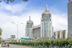 老板必看！旋转餐厅俯瞰京北 - 缩略图 2