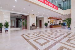 嘉泰国际大厦 175㎡ 新装修 地铁旁 - 缩略图 21